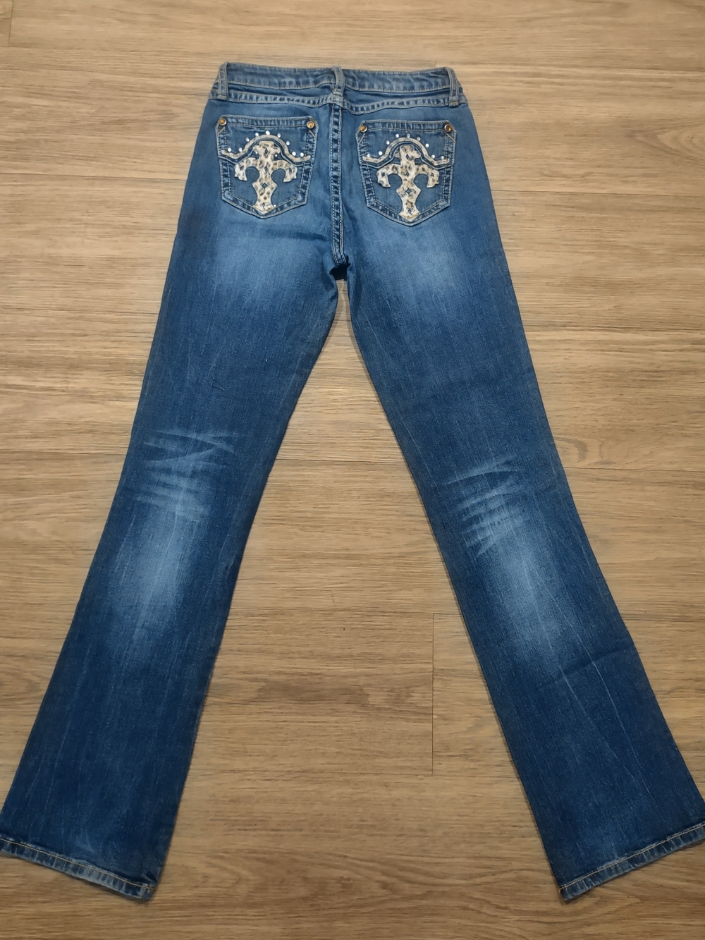 Women’s Boot Cut Blue Jeans with Embroidered Back Pockets